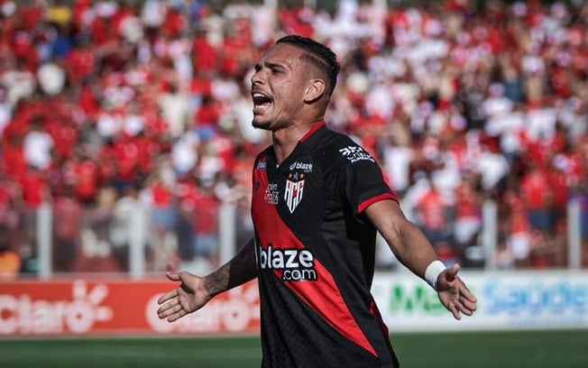 Atlético-GO desafia Botafogo em busca de primeira vitória no Brasileirão