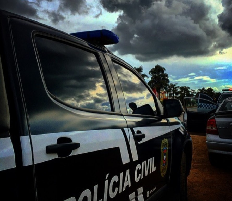 Homem é preso por manter relacionamento amoroso com menor de 12 anos