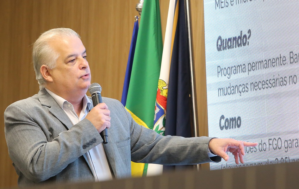 Ministro Márcio França lança pacote de medidas de estímulo ao crédito Ministro Márcio França lança pacote de medidas de estímulo ao crédito