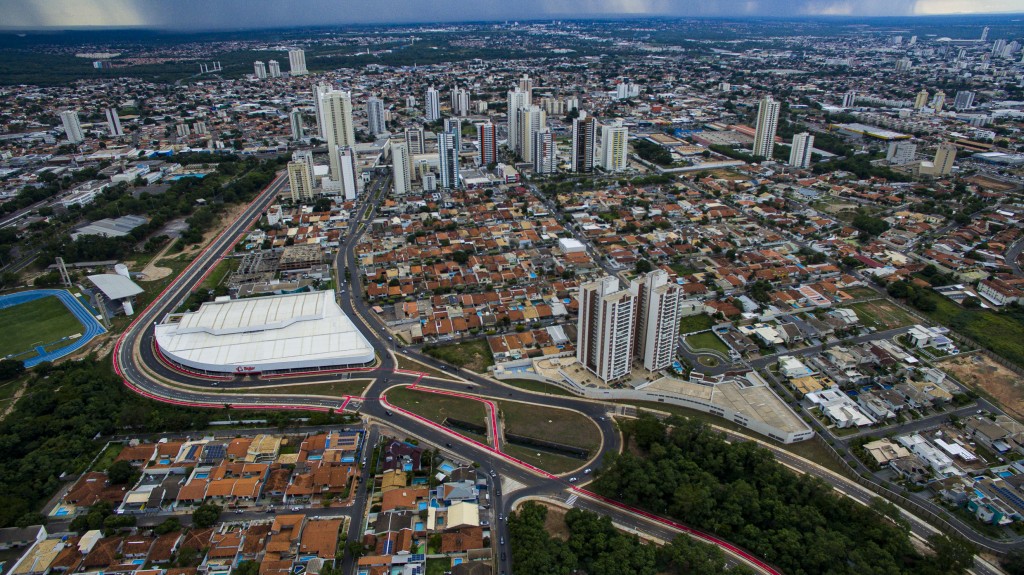 Governo de MT realiza obras estruturantes para melhorar a mobilidade urbana em todas as regiões de Cuiabá