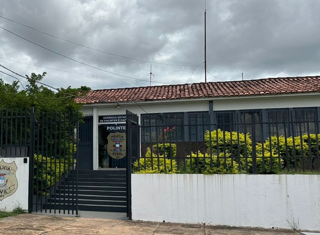 Em poucas horas quatro foragidos da Justiça são presos pela Polícia Civil Em poucas horas quatro foragidos da Justiça são presos pela Polícia Civil
