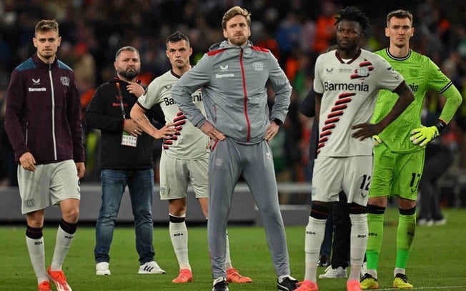 Bayer Leverkusen perde invencibilidade de 51 partidas