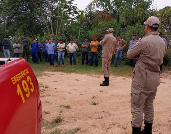 Corpo de Bombeiros realiza treinamento para formação de brigada de incêndio florestal em Itiquira