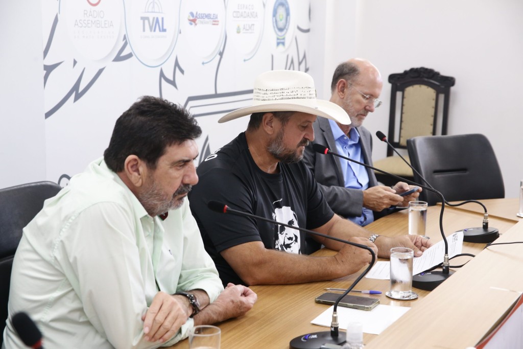 Deputados da CPI aprovaram duas oitivas e reuniões no interior Deputados da CPI aprovaram duas oitivas e reuniões no interior