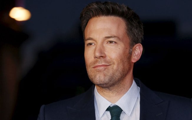 Ben Affleck surge com rosto “emborrachado” e chama a atenção; veja Ben Affleck surge com rosto “emborrachado” e chama a atenção; veja