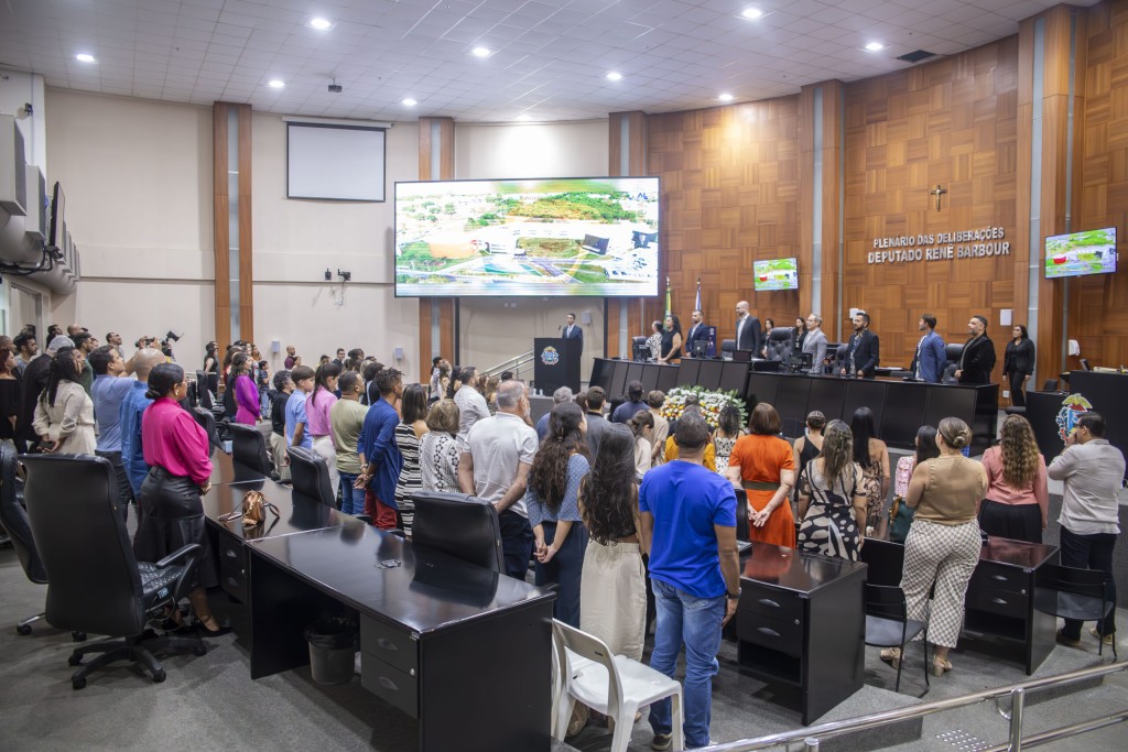 Profissionais da dança são homenageados em sessão especial na ALMT Profissionais da dança são homenageados em sessão especial na ALMT