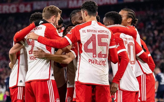 Bayern de Munique coloca seis titulares à venda; confira os nomes Bayern de Munique coloca seis titulares à venda; confira os nomes