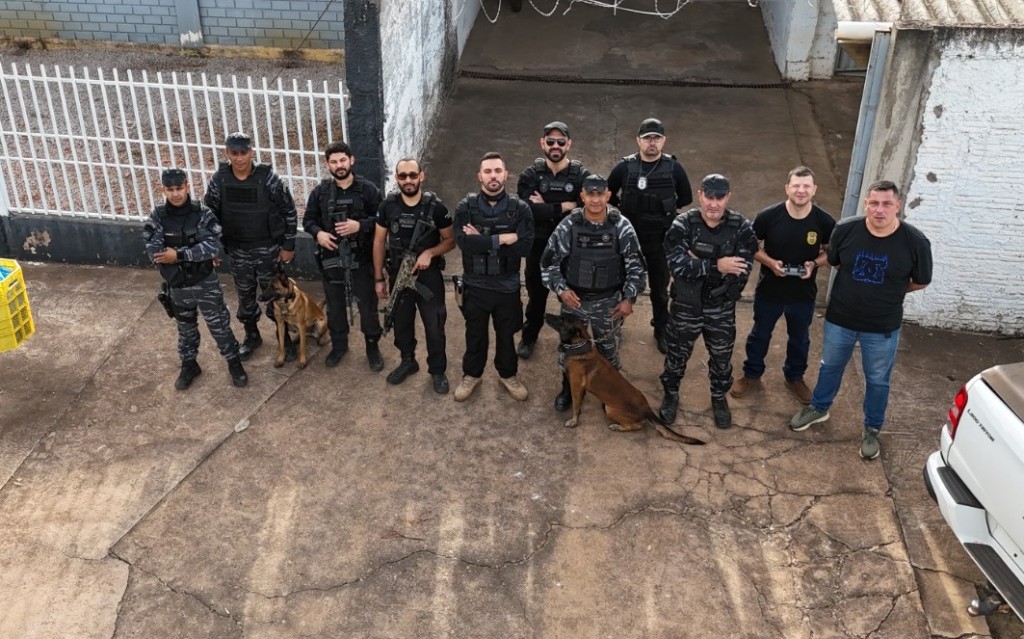 Polícia Civil cumpre mandados e prende casal envolvido com tráfico e organização criminosa em Campo Verde Polícia Civil cumpre mandados e prende casal envolvido com tráfico e organização criminosa em Campo Verde