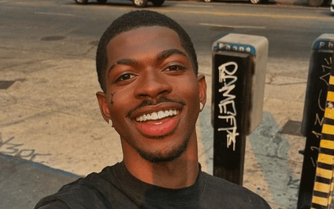 Lil Nas X diz que single é a “melhor música de todos os tempos”