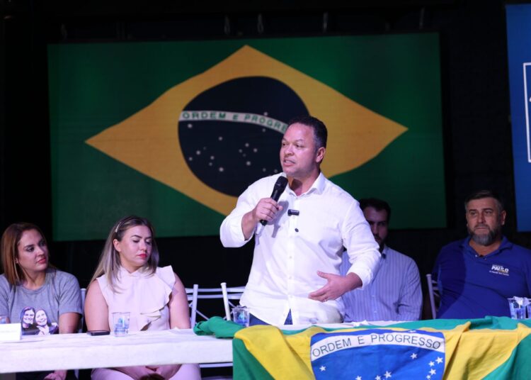 Lideranças do Podemos, Novo, PSDB, Cidadania, DC e PRTB, reforçam apoio a Cláudio Ferreira em Rondonópolis Lideranças do Podemos, Novo, PSDB, Cidadania, DC e PRTB, reforçam apoio a Cláudio Ferreira em Rondonópolis