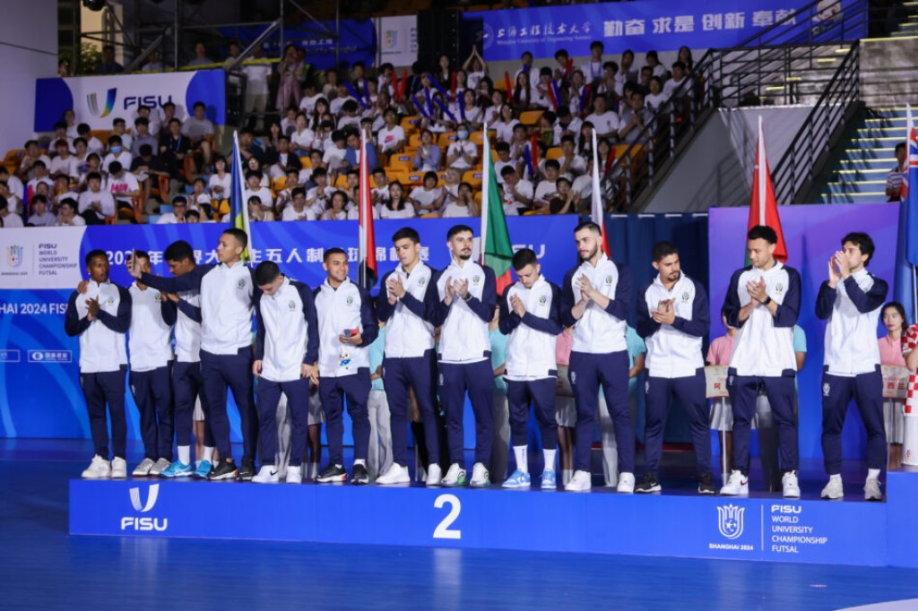 Atletas de MT conquistam título de vice-campeão em Mundial de Futsal na China Atletas de MT conquistam título de vice-campeão em Mundial de Futsal na China