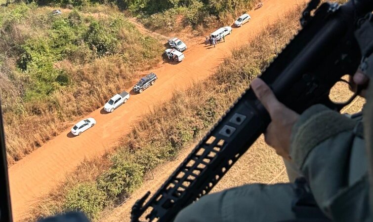 Sesp mobiliza forças de segurança e localiza suspeitos de matar mulher em área de mata