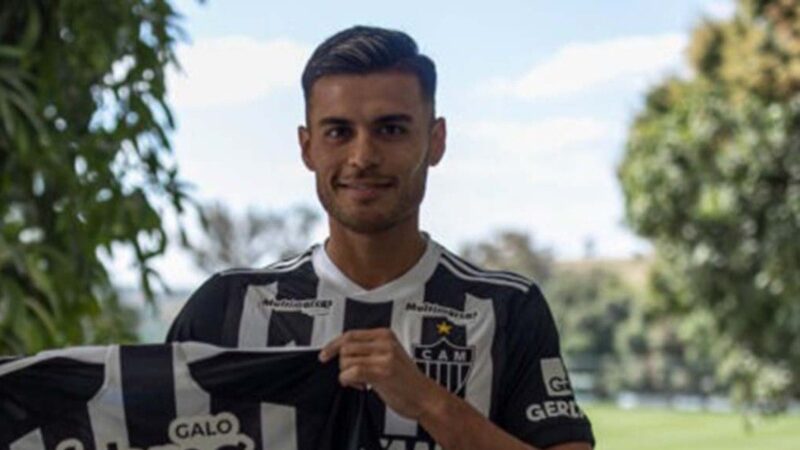 Corinthians: Fausto Vera cutuca António Oliveira e revela pedido de Ramón Díaz