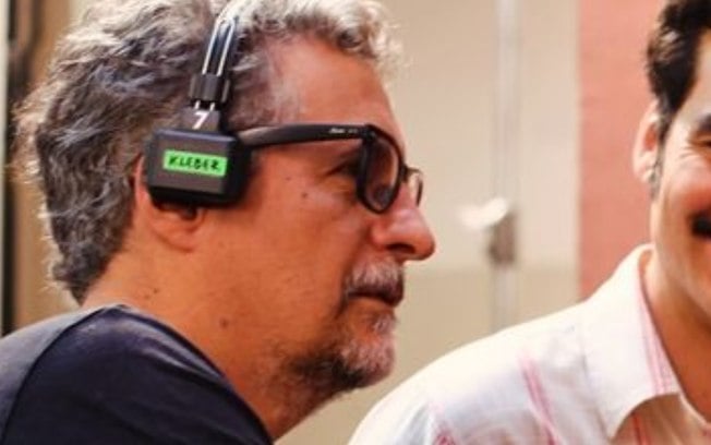 Diretor quebra protocolo e revela visual de Wagner Moura para novo filme; veja foto