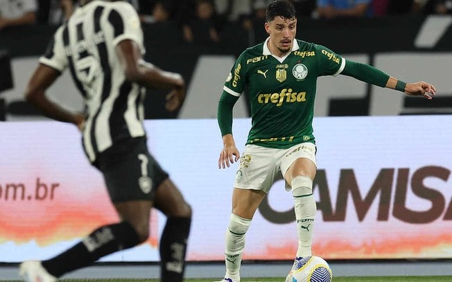 Piquerez, do Palmeiras, sofre lesão no joelho e passará por cirurgia