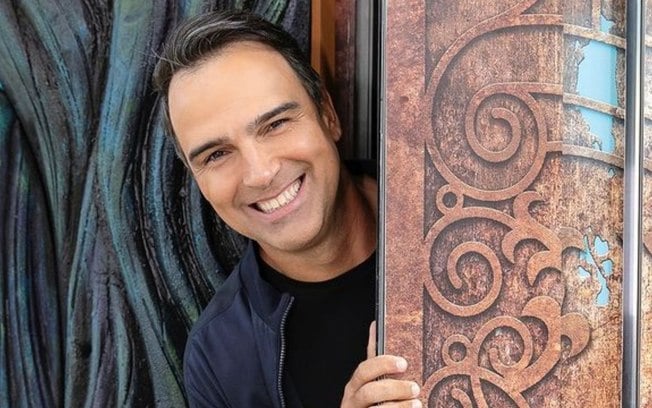 Tadeu Schmidt completa 50 anos, diz não se achar velho e comenta futuro: ‘Me vejo garoto’