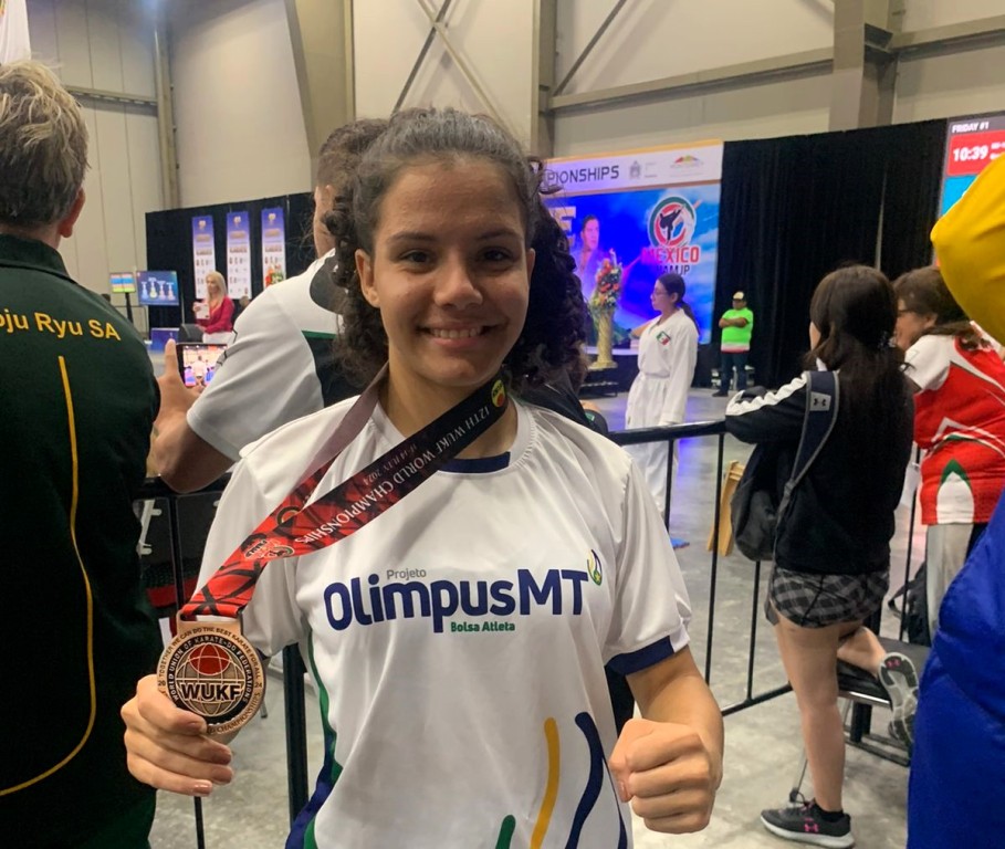“O impacto positivo do Olimpus vai além das conquistas esportivas”, diz mãe de atleta do programa de bolsas do Governo de MT “O impacto positivo do Olimpus vai além das conquistas esportivas”, diz mãe de atleta do programa de bolsas do Governo de MT