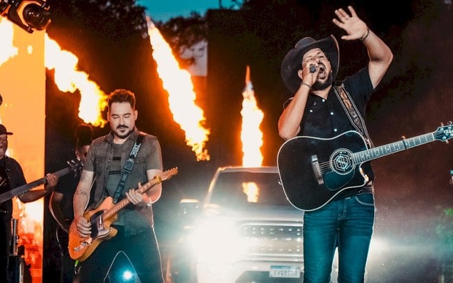 Fernando e Sorocaba celebram o sucesso de ‘Churrasco On Fire’