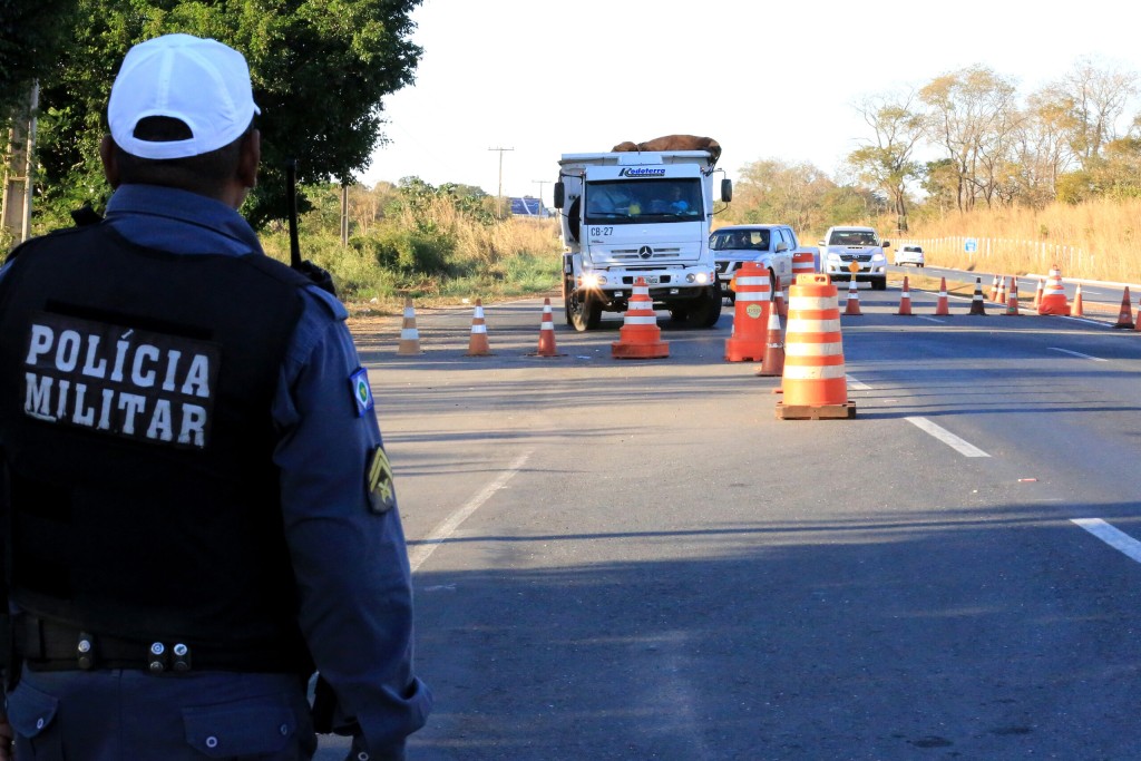 Polícia Militar intensifica policiamento durante o 37º Festival de Inverno em Chapada dos Guimarães Polícia Militar intensifica policiamento durante o 37º Festival de Inverno em Chapada dos Guimarães