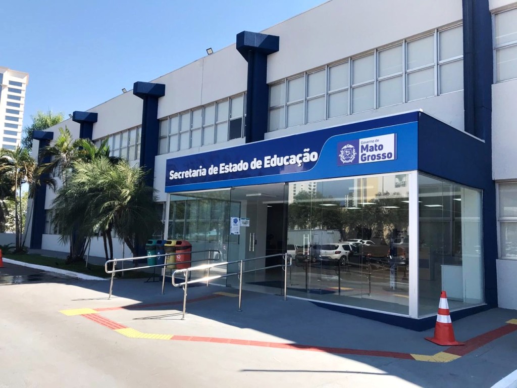 Seduc orienta escolas sobre prazo para envio de dados ao Inep até 31 de julho Seduc orienta escolas sobre prazo para envio de dados ao Inep até 31 de julho