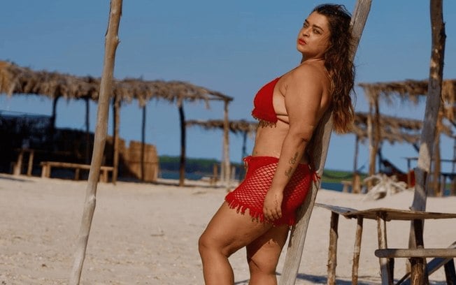 Preta Gil abre o jogo sobre a vida amorosa após rumores de affair com cantor