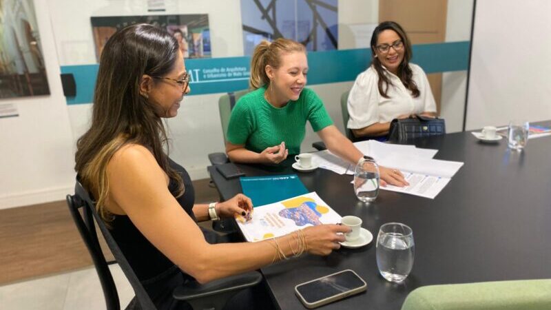 Flávia discute planejamento urbano de Várzea Grande com Conselho de Arquitetura