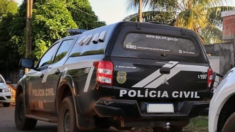 Polícia Civil prende homem por uso de documento falso e descobre mandados de prisão