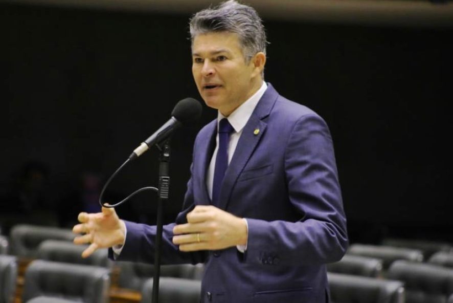 Medeiros confirma que oposição protocola novo pedido de impeachment contra Moraes nesta segunda-feira Medeiros confirma que oposição protocola novo pedido de impeachment contra Moraes nesta segunda-feira