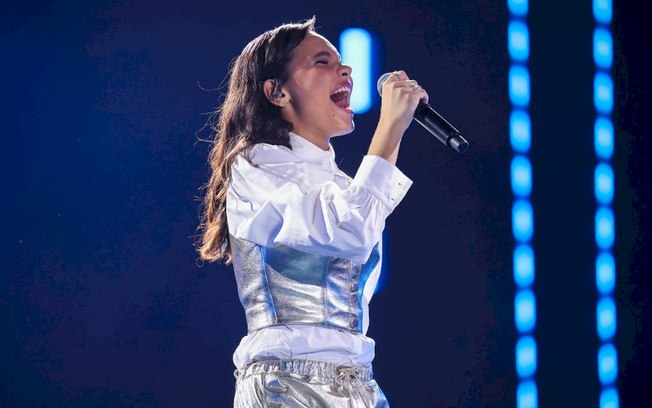 Maria Marçal, novo fenômeno do gospel, grava DVD em Salvador