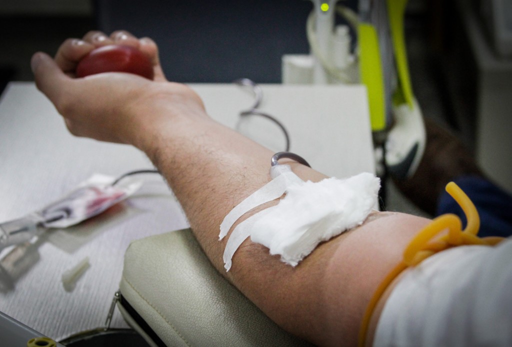 Com baixo estoque, MT Hemocentro convoca população para doar sangue Com baixo estoque, MT Hemocentro convoca população para doar sangue