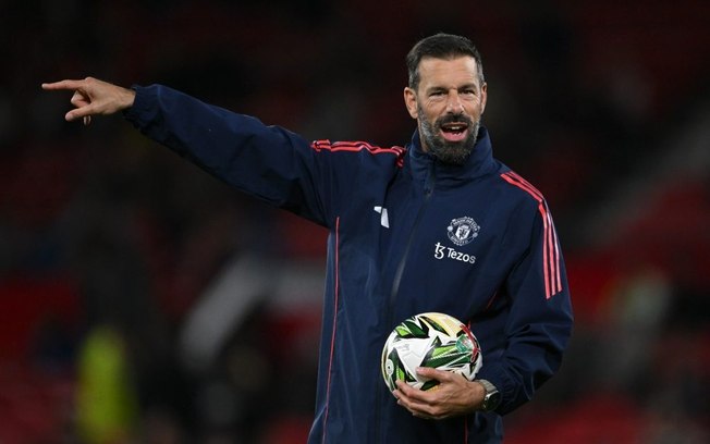 Assistente técnico e ídolo do Manchester United, pode substituir Ten Hag em caso de demissão