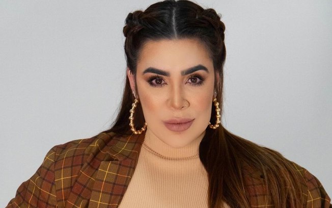 Naiara Azevedo entrega novo romance e conta planos para se tornar mãe
