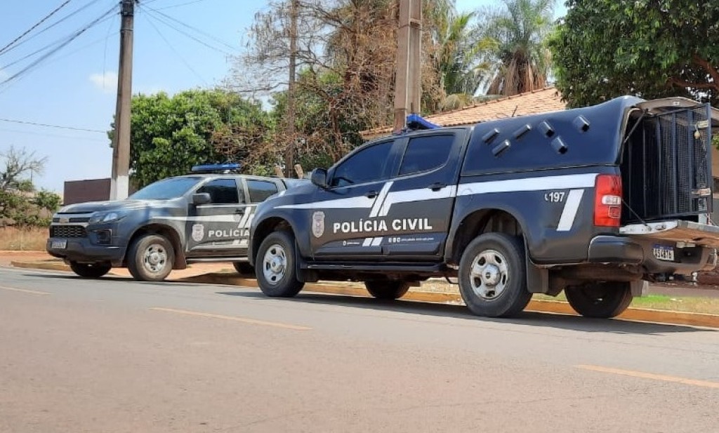 Polícia Civil cumpre mandados contra criminosos envolvidos em roubos e furtos em Querência Polícia Civil cumpre mandados contra criminosos envolvidos em roubos e furtos em Querência