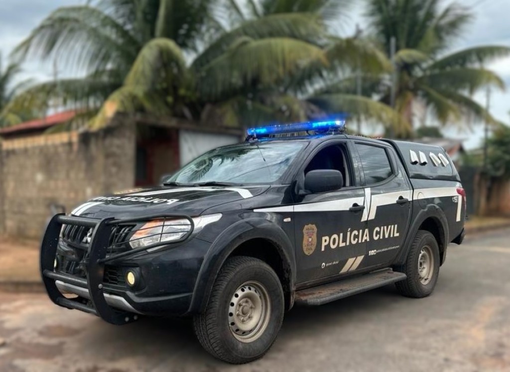 Polícia Civil apreende adolescente envolvido em assassinato de dono de boate Polícia Civil apreende adolescente envolvido em assassinato de dono de boate