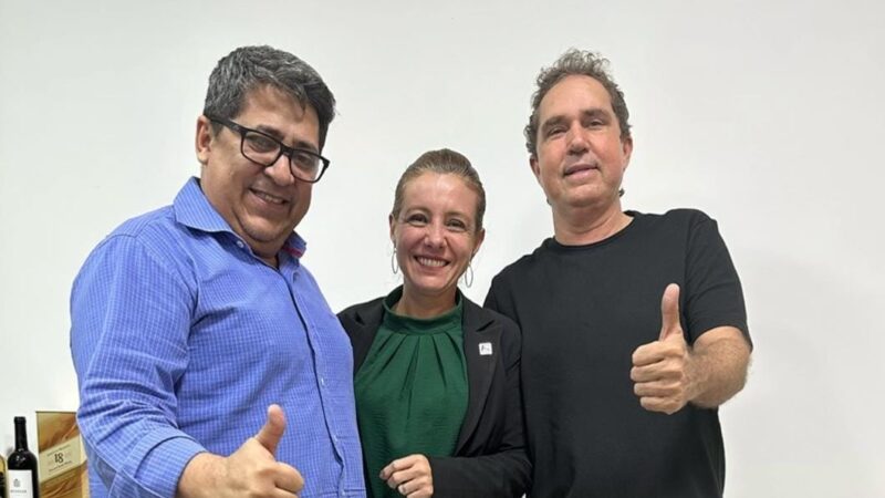 Flávia Moretti e Tião da Zaeli recebem apoio do presidente nacional e estadual do PL