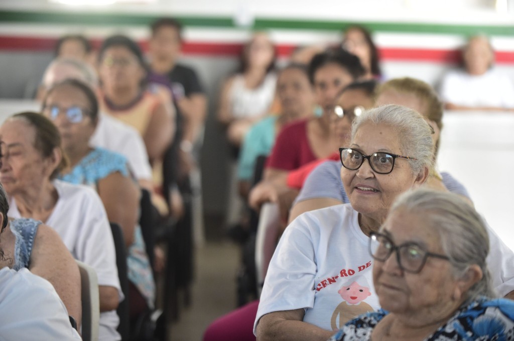 Mais de 250 pessoas participam de ação de educação financeira do Procon-MT no Dia Nacional do Idoso Mais de 250 pessoas participam de ação de educação financeira do Procon-MT no Dia Nacional do Idoso