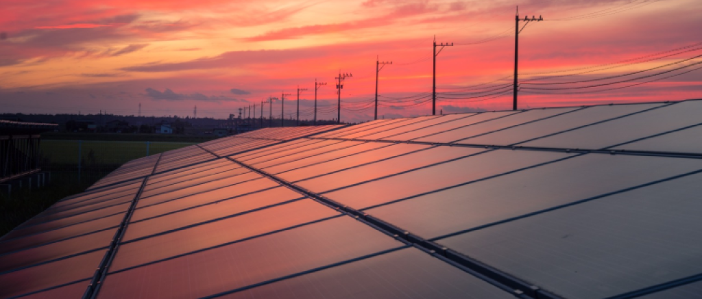 Ipem-MT realiza autuação inédita no Brasil por irregularidade em placas solares Ipem-MT realiza autuação inédita no Brasil por irregularidade em placas solares
