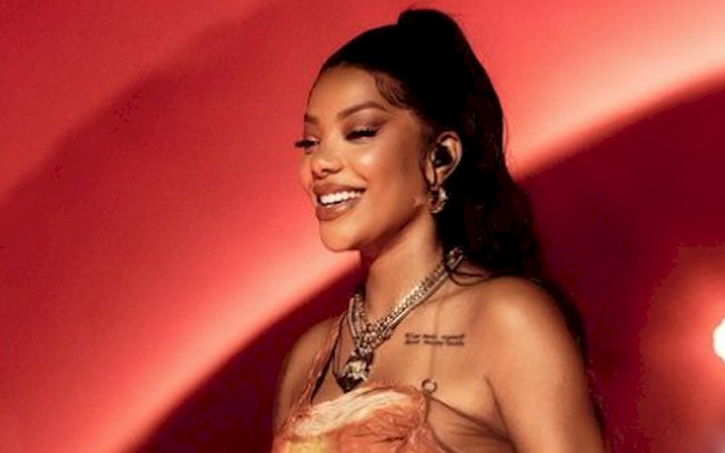 Ludmilla passa mal e precisa encerrar mais cedo show em navio do Belo