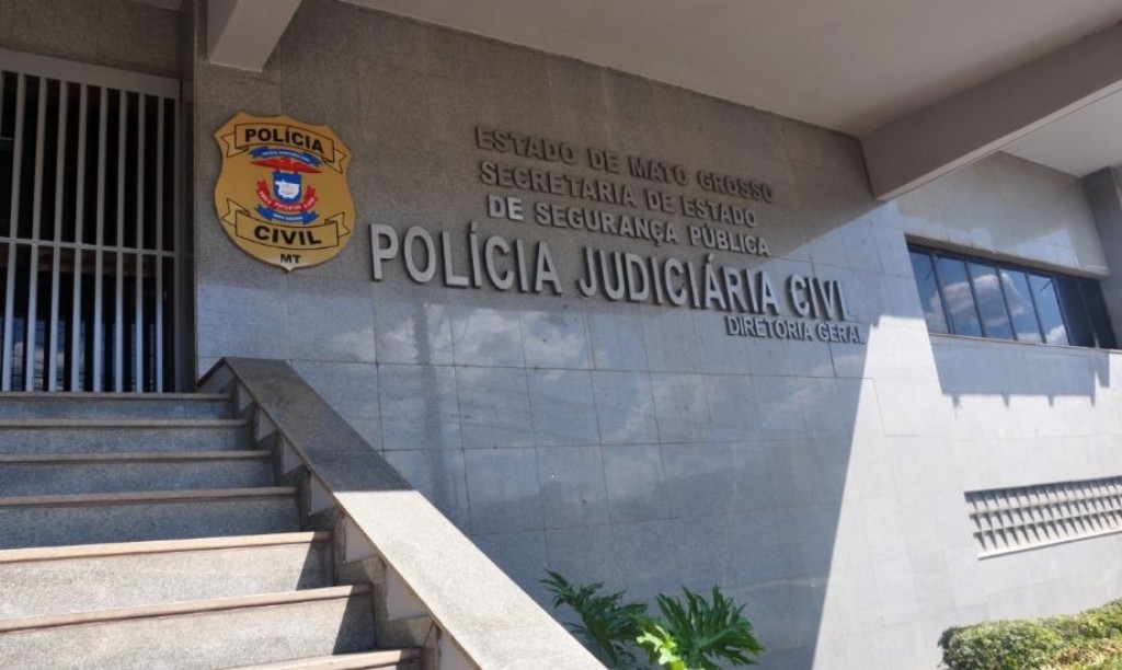 Polícia Civil empossa novos delegados, escrivães e investigadores nesta sexta-feira (27) Polícia Civil empossa novos delegados, escrivães e investigadores nesta sexta-feira (27)