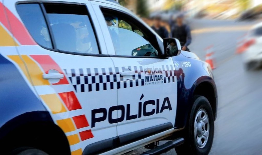 Suspeito de tentar matar cunhado a facadas é preso em flagrante pela PM Suspeito de tentar matar cunhado a facadas é preso em flagrante pela PM