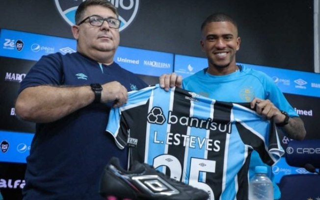 Lucas Esteves expõe lado em briga judicial: ‘Optei vir para o Grêmio’