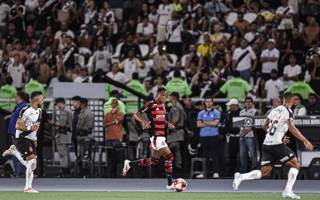Clássico esvaziado: Vasco x Flamengo tem pior público desde 2019
