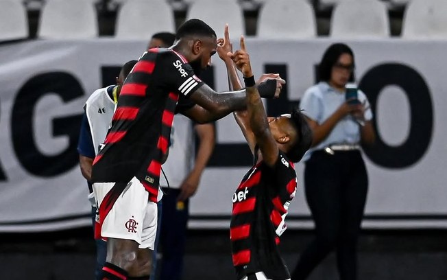 Bruno Henrique marca, e Flamengo bate Vasco pela semi do Carioca