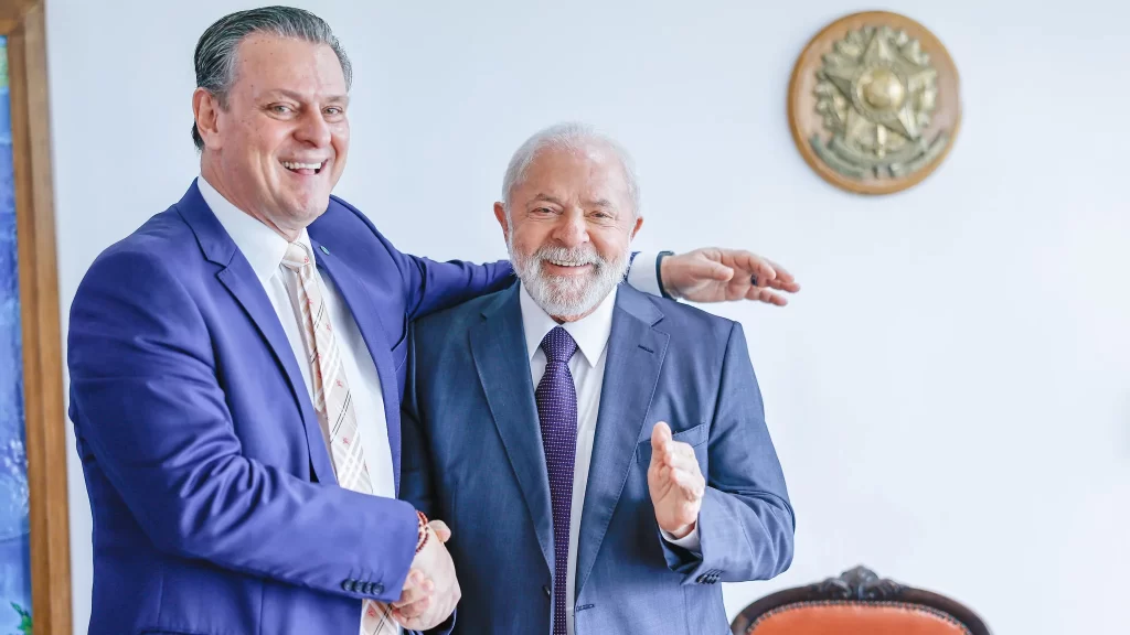 Secom informa que Lula se reuniu com Fávaro e Teixeira para falar sobre Plano Safra